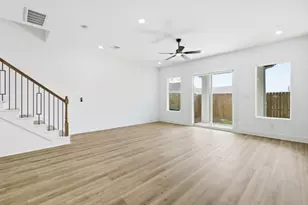 110 Luetta St, Houston, TX 77076 - Photo 7