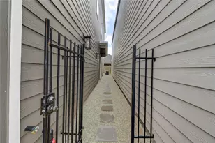 4220 McKinley St, Houston, TX 77051 - Photo 5