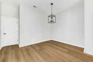 4220 McKinley St, Houston, TX 77051 - Photo 9