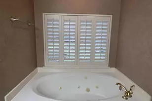 18715 Evergreen Falls Dr, Houston, TX 77084 - Photo 17