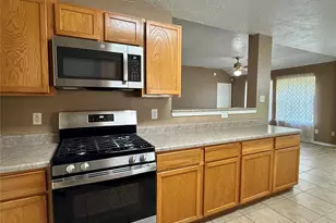 17318 Glenmorris Dr, Houston, TX 77084 - Photo 9