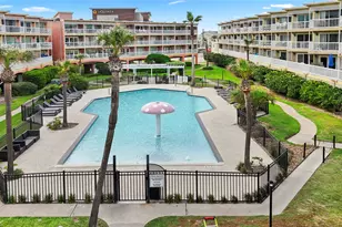 6300 Seawall Blvd, Galveston, TX 77551 - Photo 5