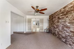 6947 Chasewood Dr, Houston, TX 77489 - Photo 9