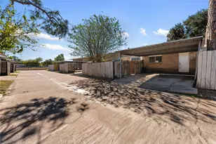 6947 Chasewood Dr, Houston, TX 77489 - Photo 15