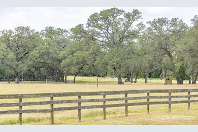 1276 County Road 216, Hallettsville, TX 77964 - Photo 29