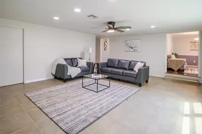 111 Fairway Drive, Alvin, TX 77511 - Photo 5