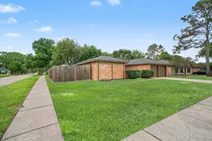 613 Dixie Dr, League City, TX 77573 - Photo 25