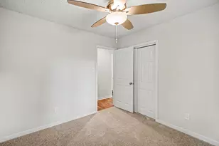 613 Dixie Dr, League City, TX 77573 - Photo 11
