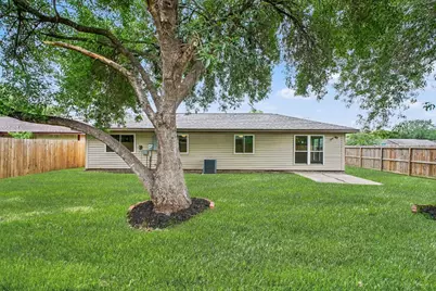 613 Dixie Drive, League City, TX 77573 - Photo 21
