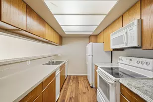 2824 S Bartell Dr, Houston, TX 77054 - Photo 13