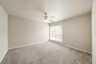 2824 S Bartell Dr, Houston, TX 77054 - Photo 17