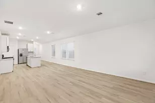 11420 Zenyatta Ln, Houston, TX 77048 - Photo 9