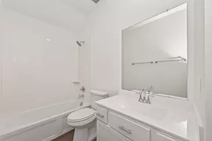 1410 Cecilia Vines Dr, Conroe, TX 77301 - Photo 35