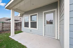 1410 Cecilia Vines Dr, Conroe, TX 77301 - Photo 37