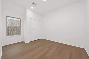 1410 Cecilia Vines Dr, Conroe, TX 77301 - Photo 33