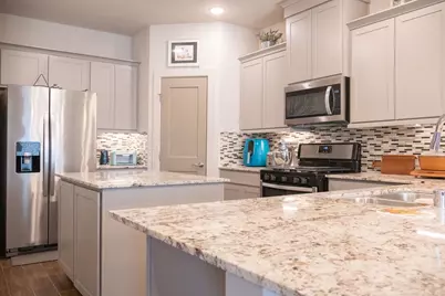 5319 Decatur Court, Dickinson, TX 77539 - Photo 17