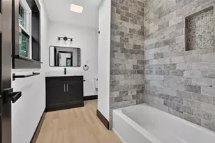 1506 Clay St, Brenham, TX 77833 - Photo 21