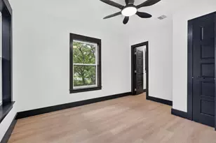 1506 Clay St, Brenham, TX 77833 - Photo 17