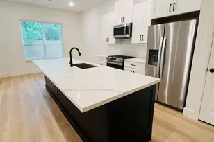 5312 Denmark St, Houston, TX 77028 - Photo 3