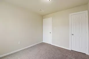 303 Gans St, Houston, TX 77029 - Photo 21