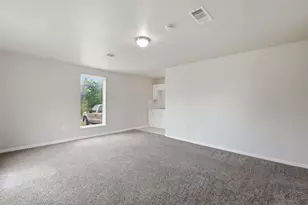 303 Gans St, Houston, TX 77029 - Photo 11