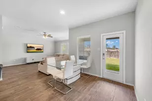 13817 Rock Island Trl, Conroe, TX 77384 - Photo 9