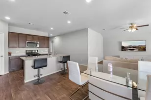 13817 Rock Island Trl, Conroe, TX 77384 - Photo 5