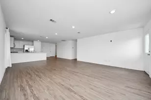 4606 Sterling Prairie Trail, Baytown, TX 77521 - Photo 9