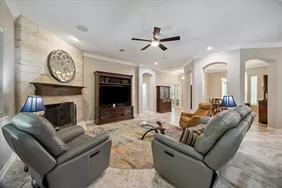 709 Forest Lane Court, Conroe, TX 77302 - Photo 5
