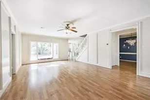 2287 Woodland Springs St, Houston, TX 77077 - Photo 7