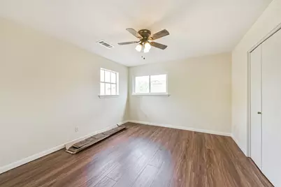 2287 Woodland Springs Street, Houston, TX 77077 - Photo 35