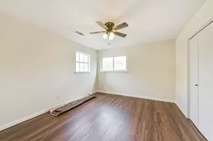 2287 Woodland Springs St, Houston, TX 77077 - Photo 35