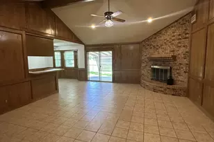 1003 Allison, Brenham, TX 77833 - Photo 3
