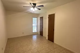 1003 Allison, Brenham, TX 77833 - Photo 9