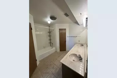 1003 Allison, Brenham, TX 77833 - Photo 5