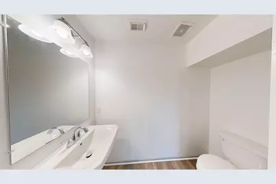 12715 Northchase Ridge Lane, Houston, TX 77044 - Photo 15