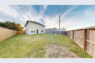 12715 Northchase Ridge Lane, Houston, TX 77044 - Photo 31