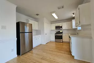 22610 August Leaf Dr, Tomball, TX 77375 - Photo 3