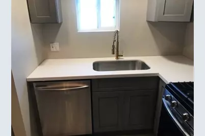 5105 Sherman Street #6, Houston, TX 77011 - Photo 5
