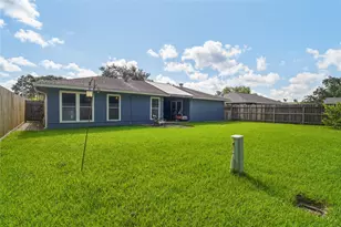 17330 Herrnhut Dr, Webster, TX 77598 - Photo 25