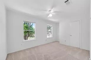 3938 Vauxhall Dr S, Houston, TX 77047 - Photo 33