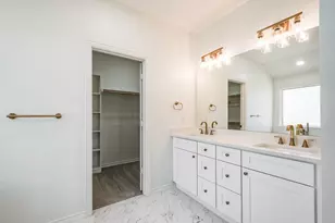 10401 Woodhill Spa Ln, Cleveland, TX 77327 - Photo 17