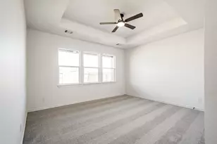 10401 Woodhill Spa Ln, Cleveland, TX 77327 - Photo 15