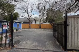 520 W 14th St, Houston, TX 77008 - Photo 3