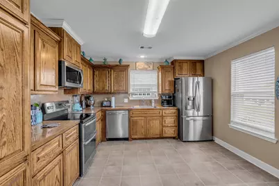 940 Mary Ann, Port Bolivar, TX 77650 - Photo 17