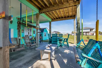 940 Mary Ann, Port Bolivar, TX 77650 - Photo 3