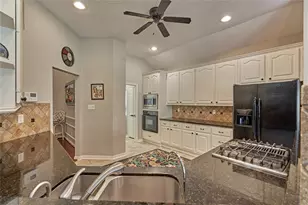 197 Monterrey Rd E, Montgomery, TX 77356 - Photo 17