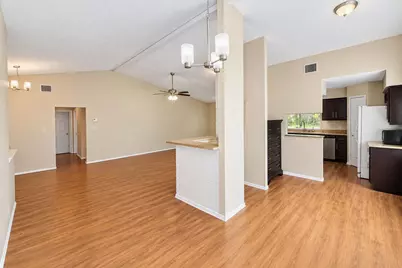 6631 Inwood West Drive, Houston, TX 77088 - Photo 9