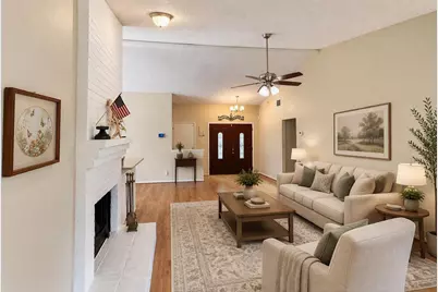 6631 Inwood West Drive, Houston, TX 77088 - Photo 7