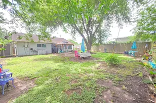 4701 Hiram Brandon Dr, Bay City, TX 77414 - Photo 21